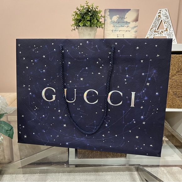 Large Gucci Shopping Bag - Picture 1 of 9